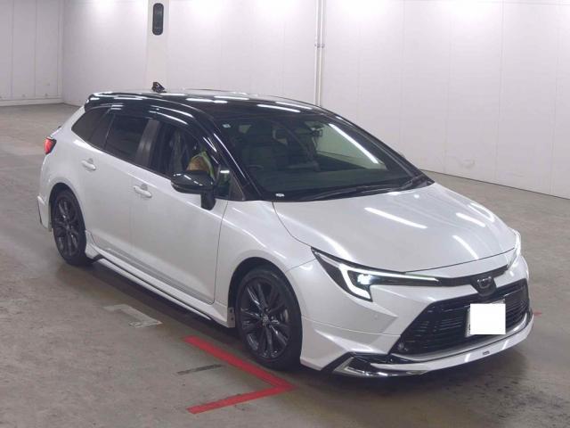 2023 Toyota Corolla Touring Double VVi