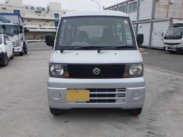 2005 Nissan Clipper Van DX