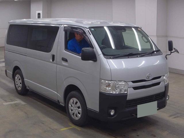 2020 Toyota Hiace Van DX 4WD