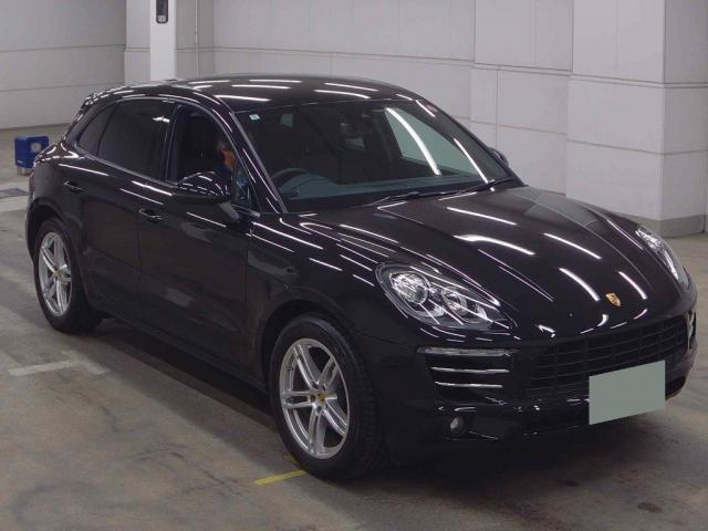 2016 Porsche Macan Macan