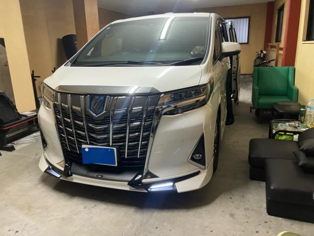 2019 Toyota Alphard Hybrid Executive Lounge