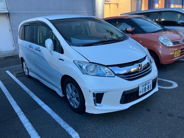 2015 Honda Freed Hybrid Special Hybrid Premium Edition