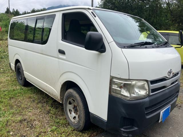 2012 Toyota Hiace Van Long DX