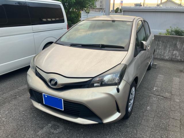2014 Toyota VITZ F