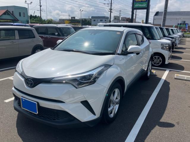 2018 Toyota C-HR Hybrid S LED Package