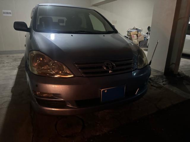 2006 Toyota Ipsum 240u