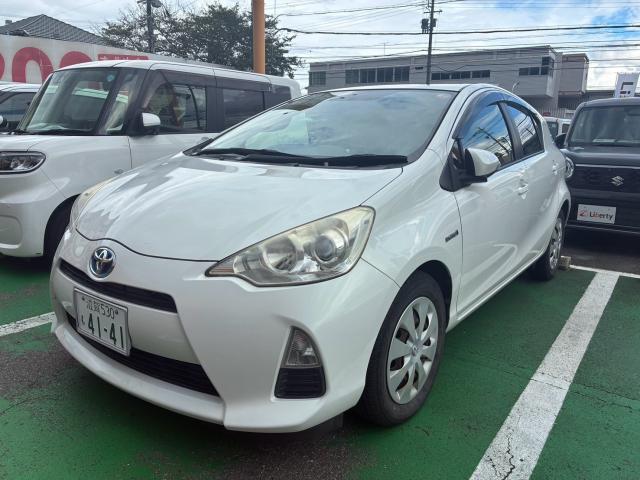 2013 Toyota Aqua G Black Soft Leather Selection