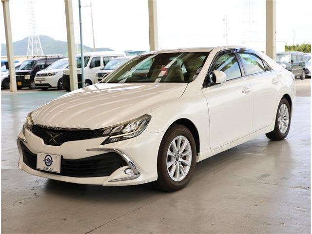 2017 Toyota MarkX 250G With Premium Audio!