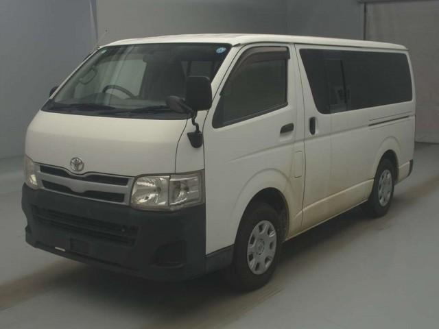 2013 Toyota Regiusace Van DX 4WD
