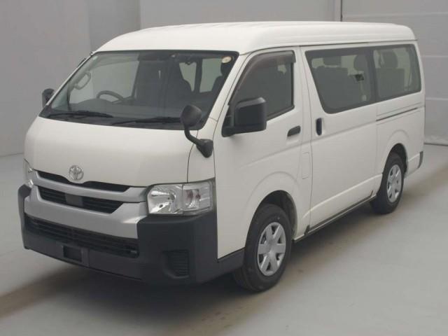 2021 Toyota Hiace Wagon DX 4WD