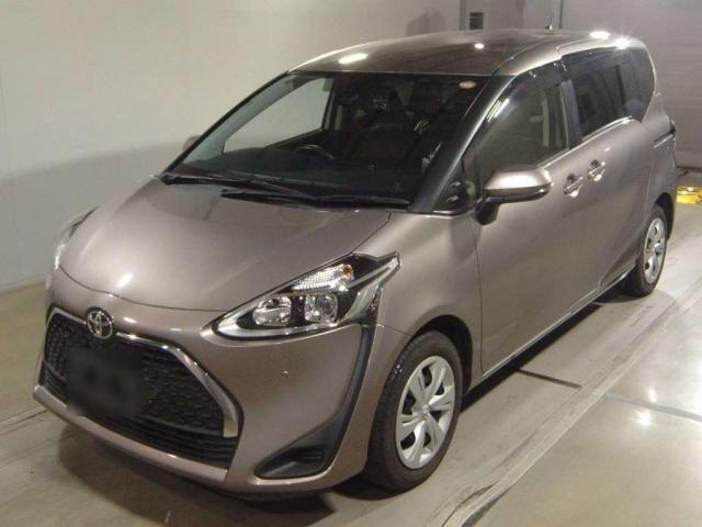 2021 Toyota Sienta Fun Base X