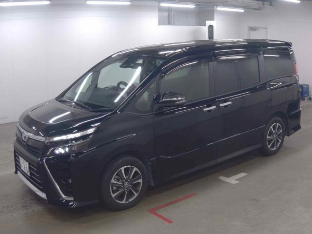 2021 Toyota Voxy ZS Kirameki?