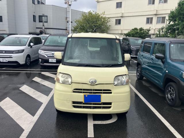 2010 Daihatsu Tanto X