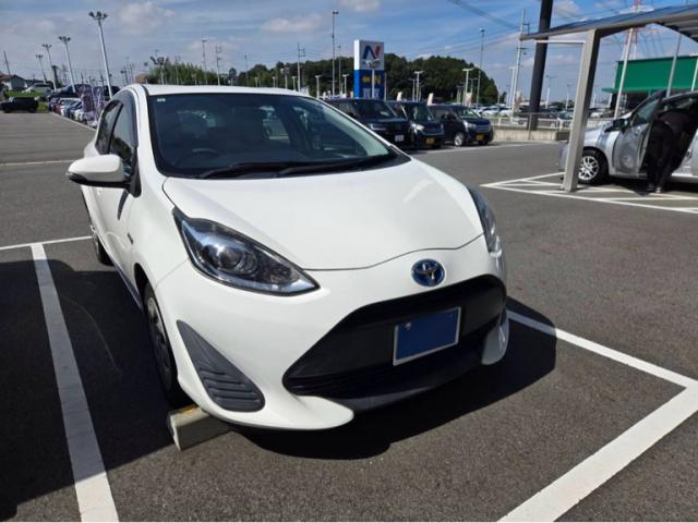 2017 Toyota Aqua L