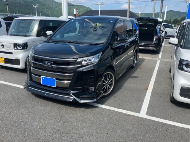 2019 Toyota Noah Special Si Double Vivi 2