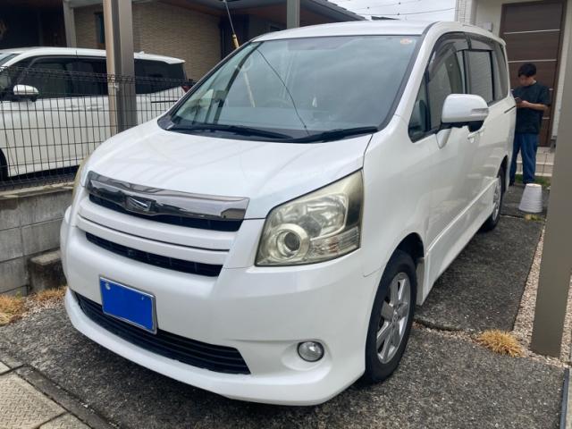 2010 Toyota Noah S