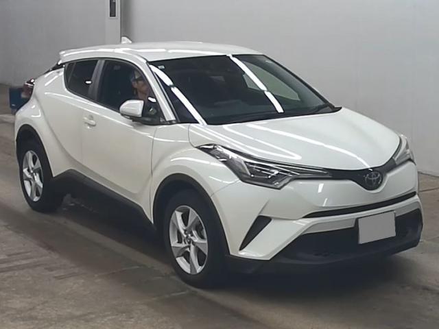 2019 Toyota C-HR S-T LED Package 4WD