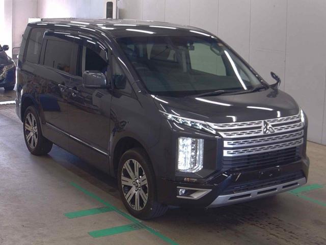 2023 Mitsubishi Delica D5 G Power Package 4WD