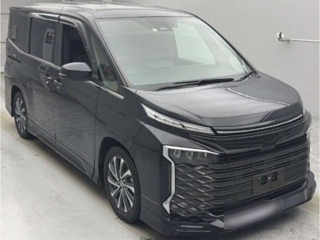 2023 Toyota Voxy S-Z GR Aero Flip Monitor