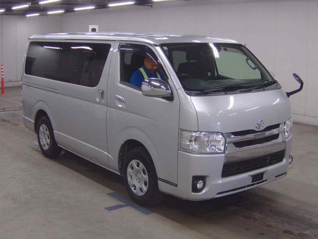2019 Toyota Hiace Van Long Super GL