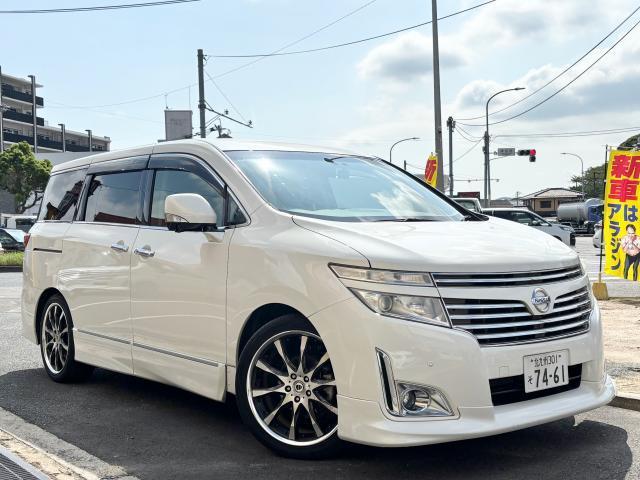 2013 Nissan Elgrand 250 Highway Star