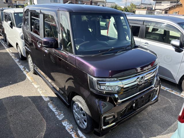 2022 Honda N BOX Custom L 4WD