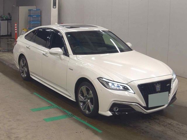 2018 Toyota Crown Hybrid RS Advance Four