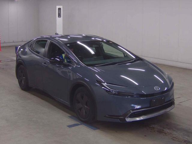 2023 Toyota Prius U