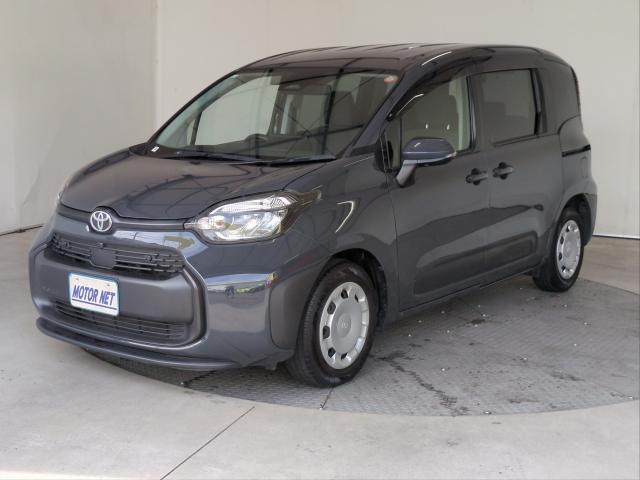 2023 Toyota Sienta Hybrid Hybrid G