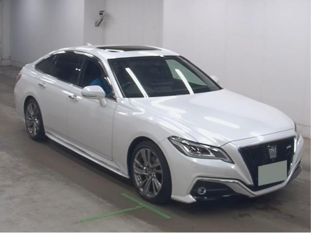 2021 Toyota Crown Hybrid RS Advance