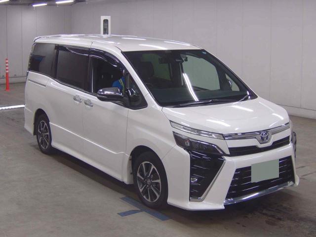 2021 Toyota Voxy ZS Kirameki?