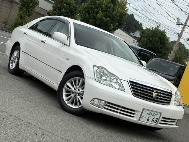 2004 Toyota Crown Royal Saloon