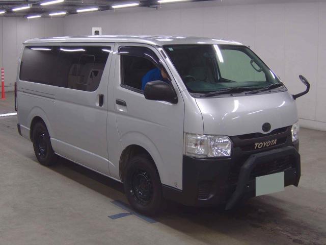 2015 Toyota Hiace Van DX