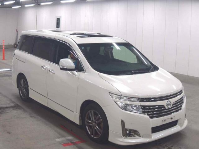 2013 Nissan Elgrand Highway Star S Urban Chrome