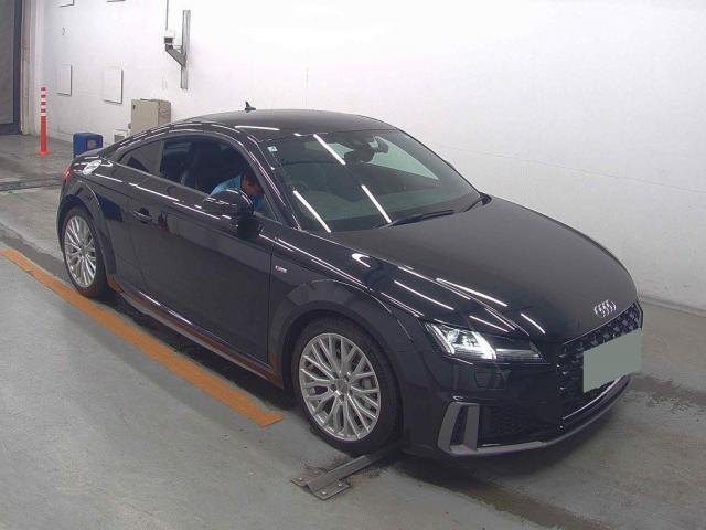 2023 Audi TT Coupe 45 TFSI quattro S line Package