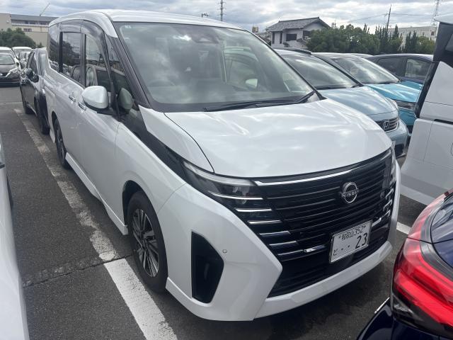 2023 Nissan Serena Highway Star V
