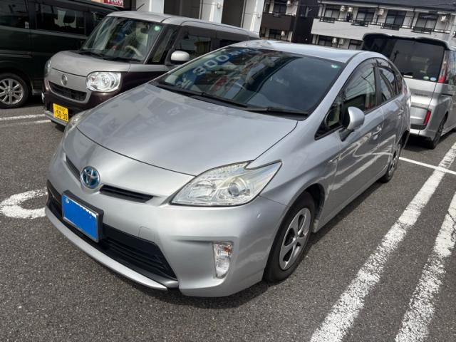 2015 Toyota Prius L