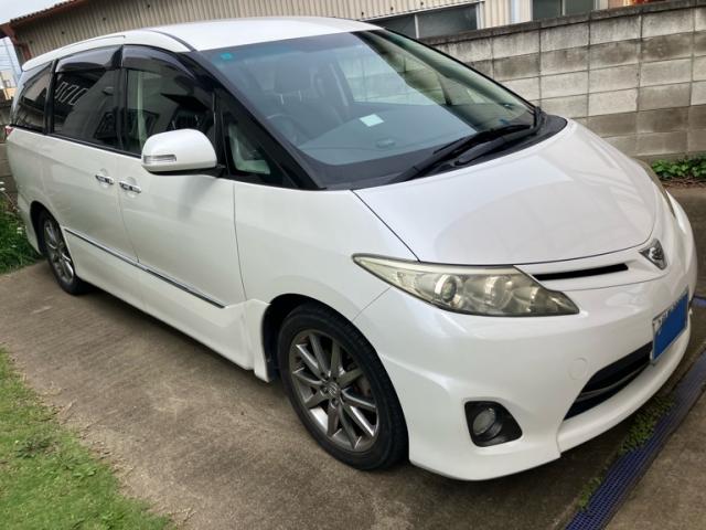 2011 Toyota Estima Special Aeras 20th Anniversary Edition
