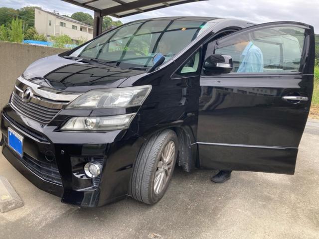 2011 Toyota Vellfire 2.4Z_G Edition