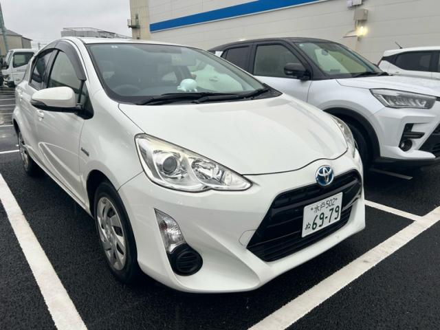 2015 Toyota Aqua S
