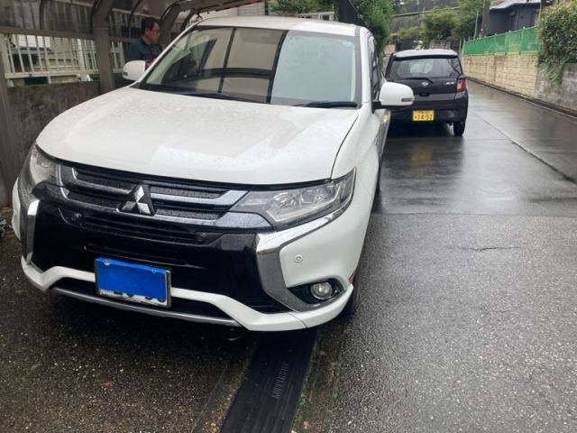 2016 Mitsubishi Outlander PHEV G Safety Package