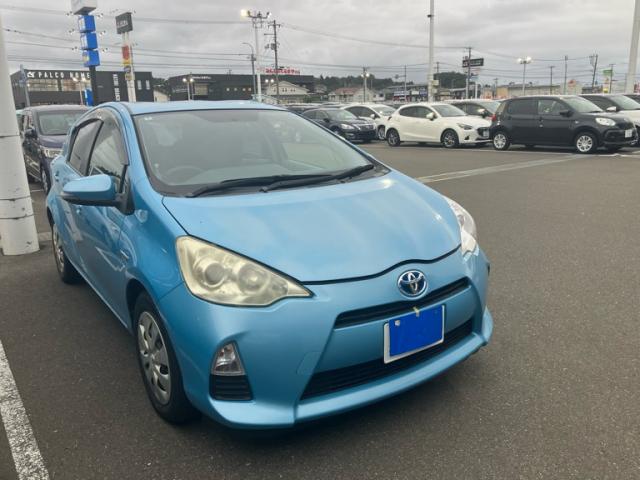 2012 Toyota Aqua S
