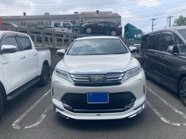 2018 Toyota Harrier Hybrid Progress Metal and Leather Package