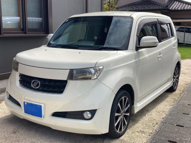 2011 Toyota bB Z Aero Package