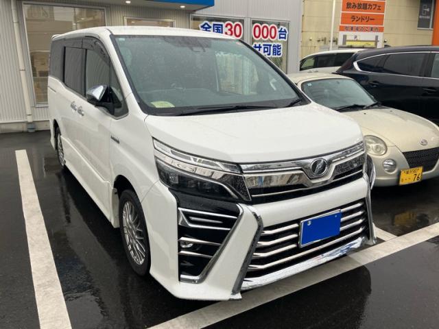 2019 Toyota Voxy Hybrid Special Hybrid ZS Kirameki 2