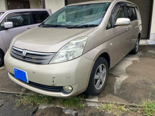 2005 Toyota Isis G U Selection