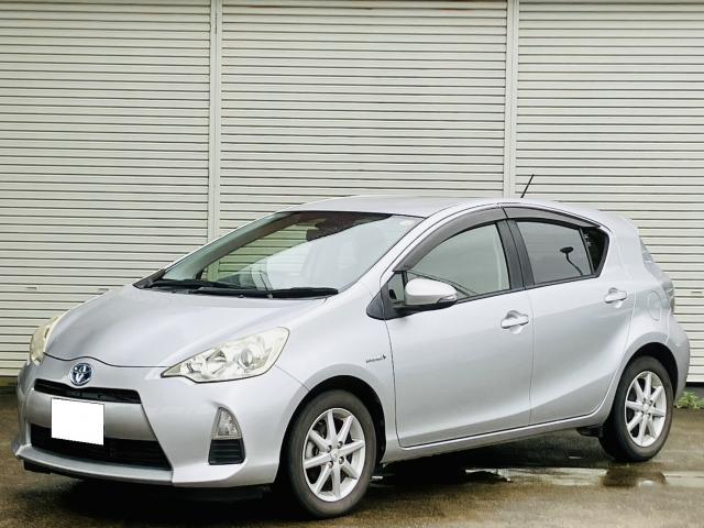 2012 Toyota Aqua G
