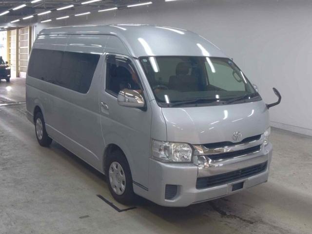 2015 Toyota Hiace Wagon Grand Cabin