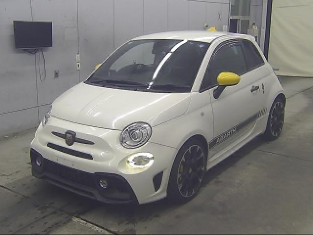 2020 Abarth 595 Competizione