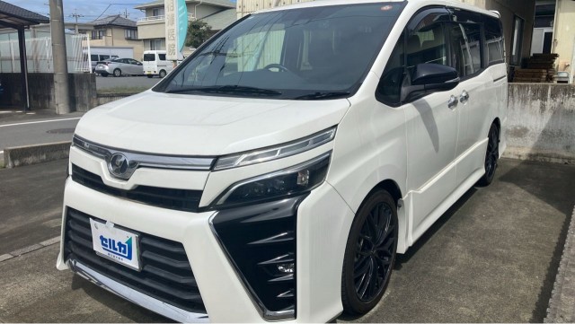 2018 Toyota Voxy ZS Kirameki